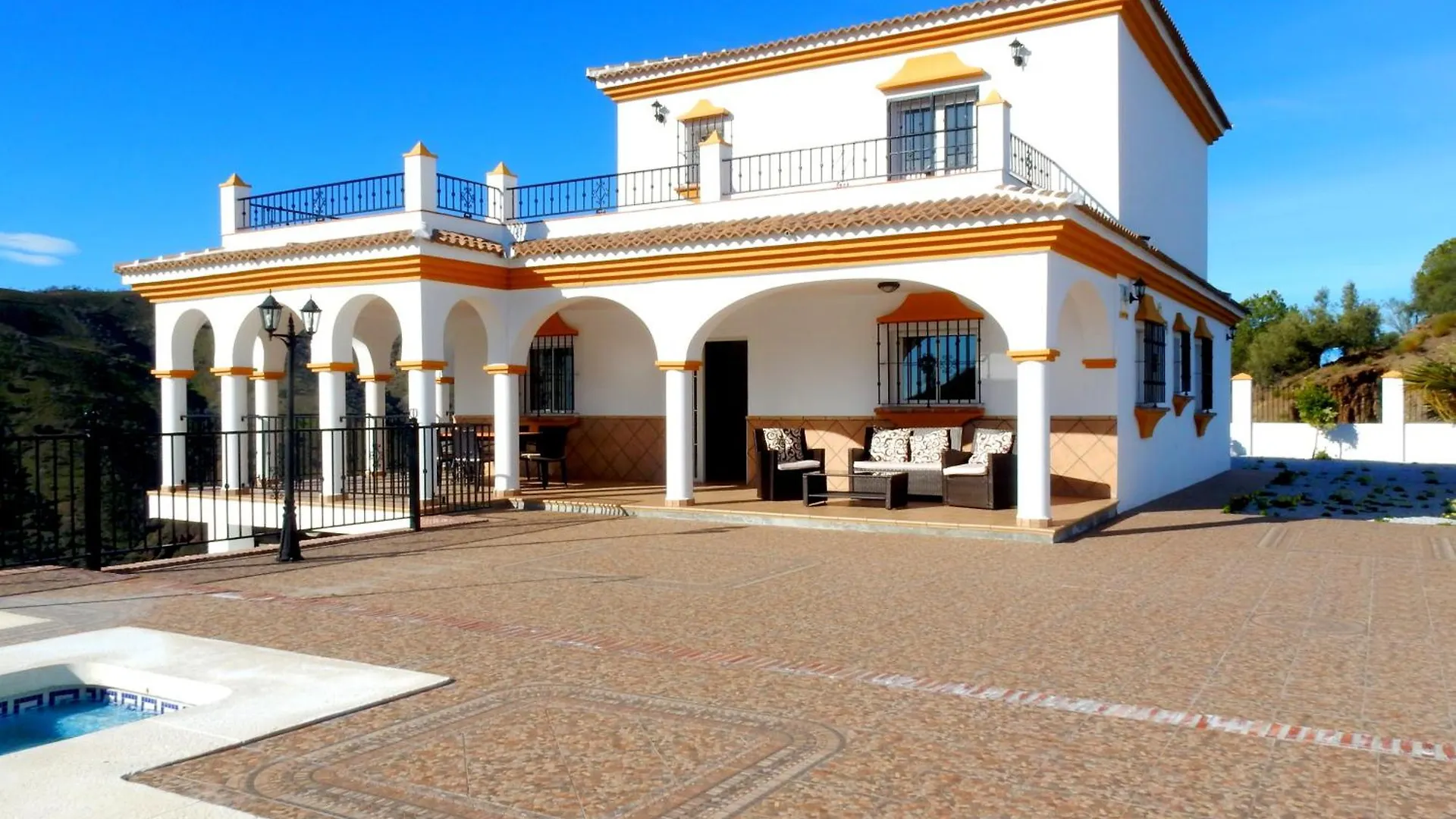 Villa Jazmin.Completa Privacidad. Piscina Privada. Malaga Holiday home