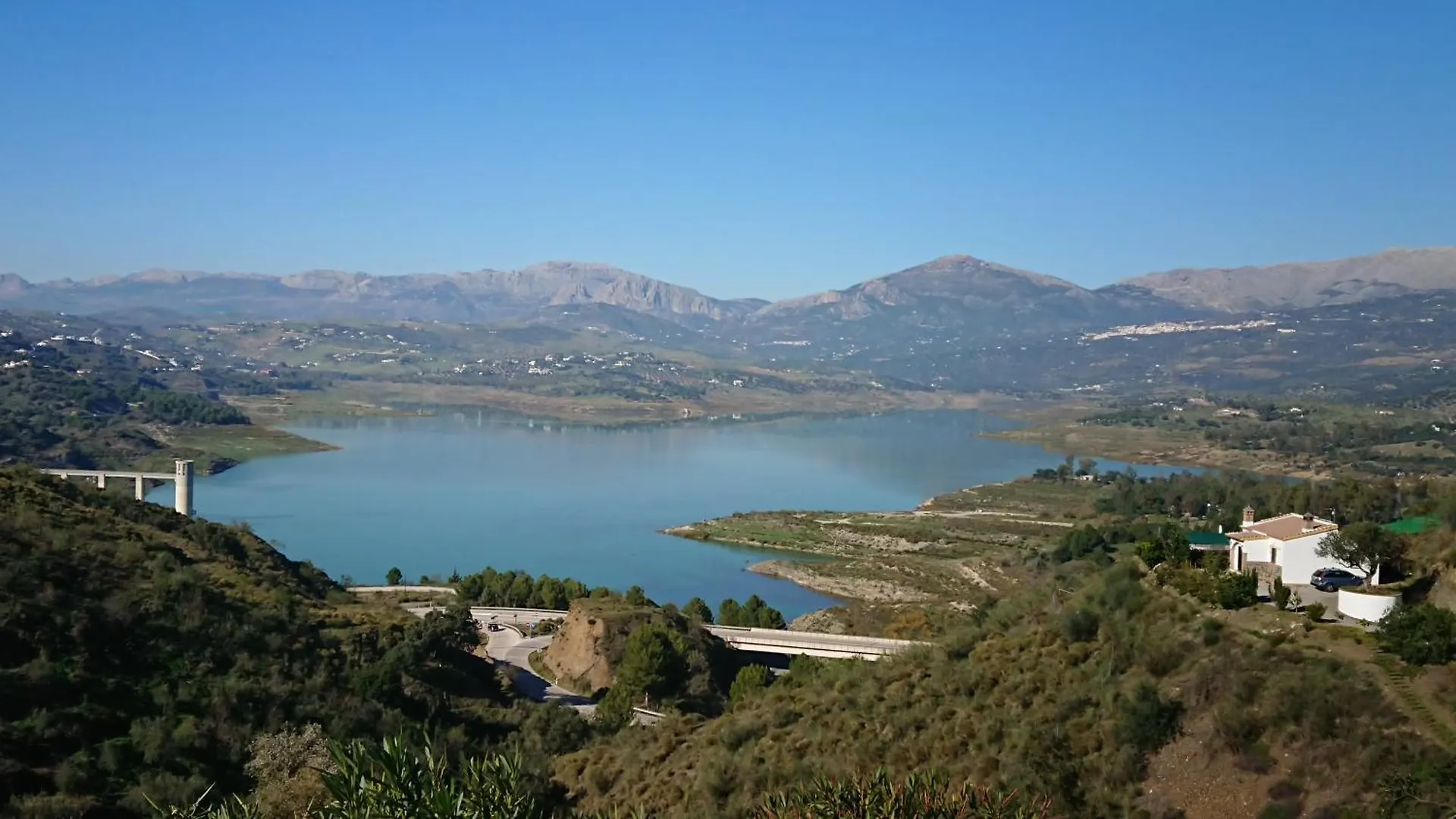 Villa Jazmin.Completa Privacidad. Piscina Privada. Malaga Holiday home
