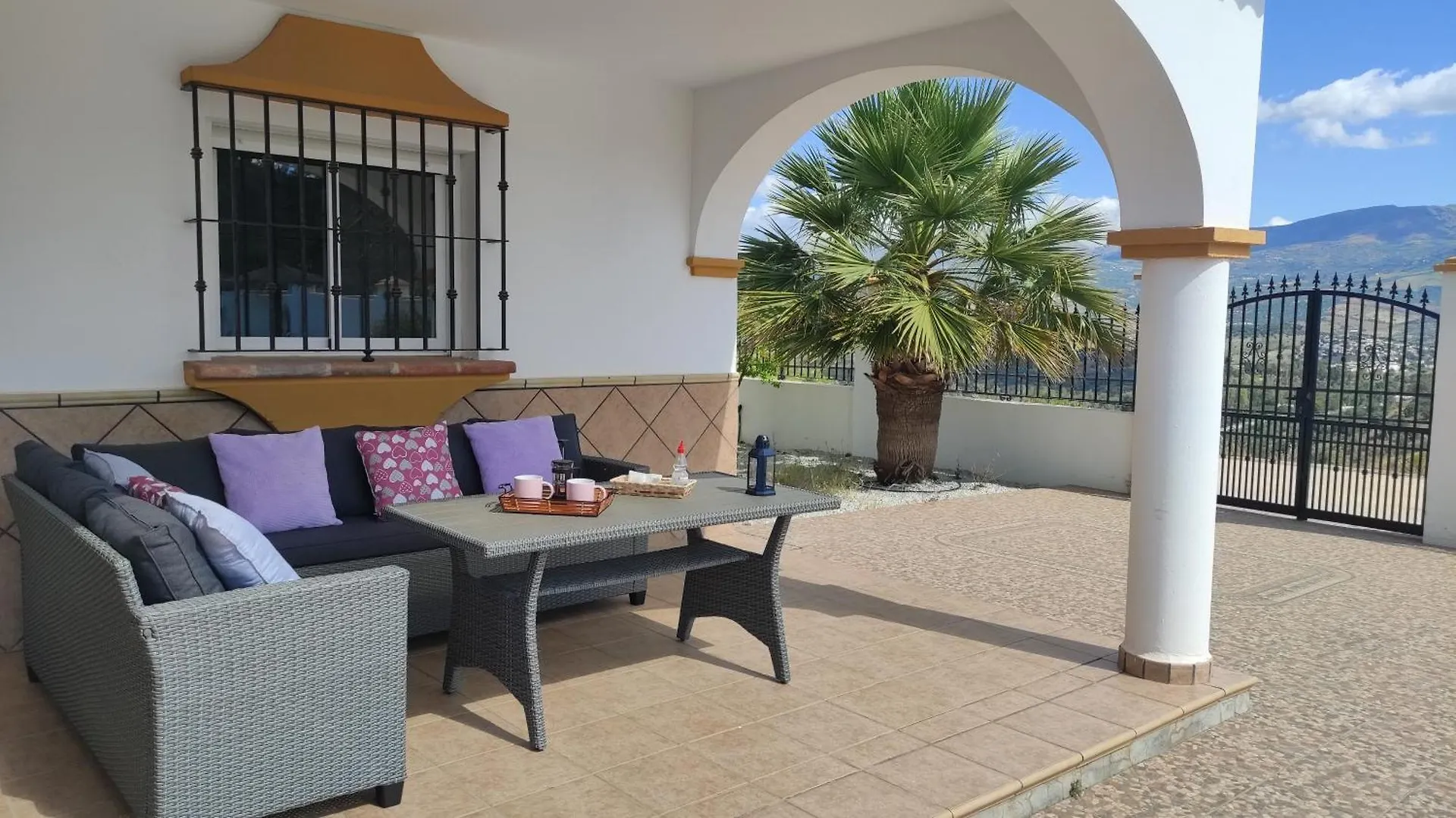 Holiday home Villa Jazmin.Completa Privacidad. Piscina Privada. Malaga