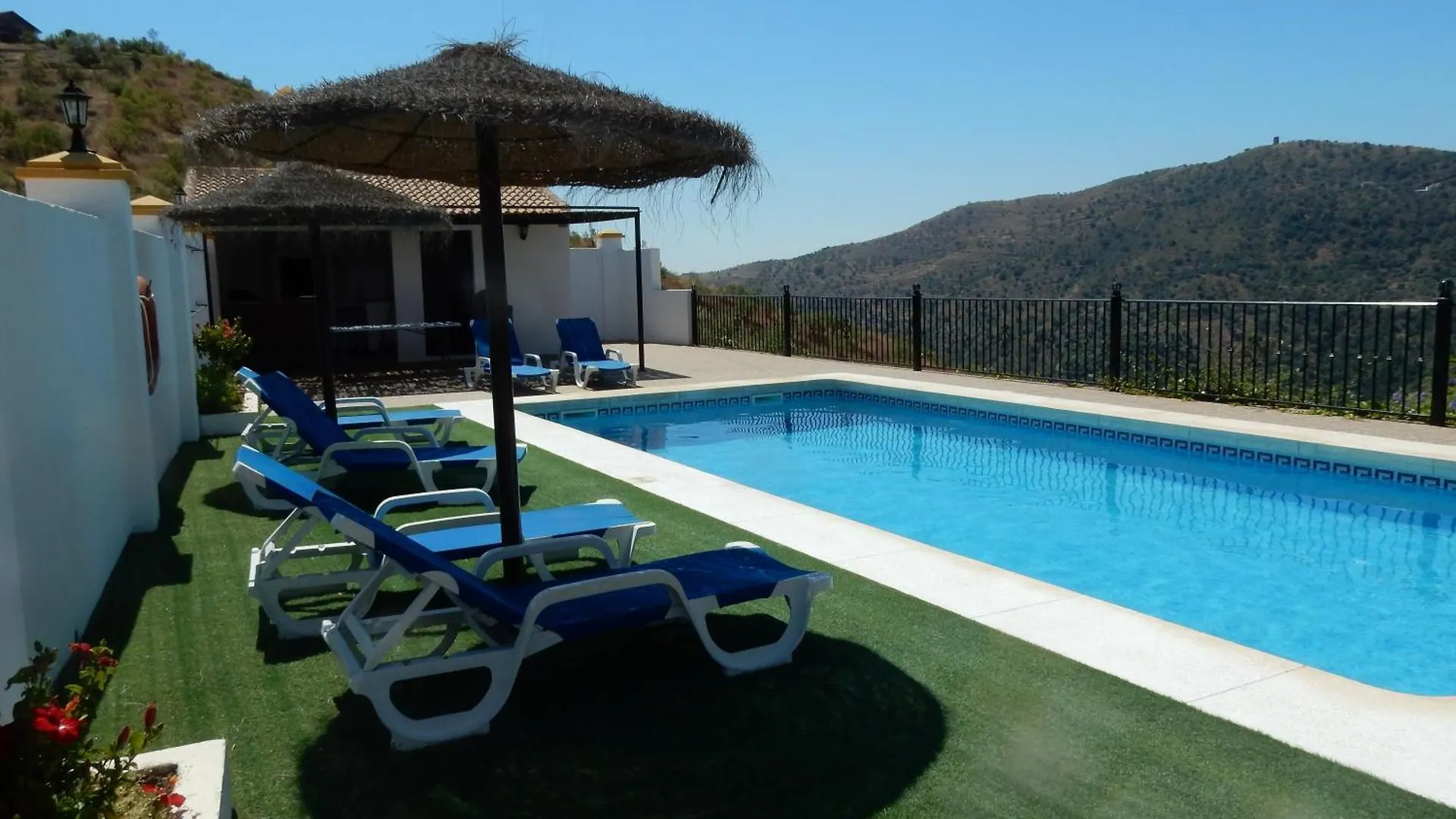 Villa Jazmin.Completa Privacidad. Piscina Privada. Malaga