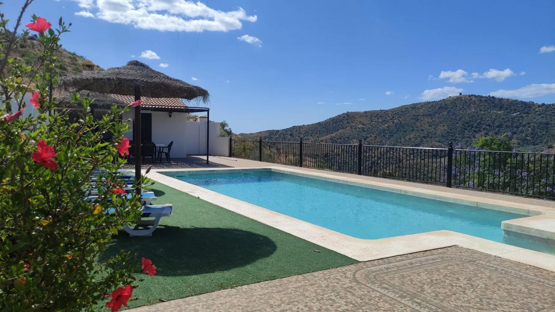 Villa Jazmin.Completa Privacidad. Piscina Privada. Malaga Hiszpania